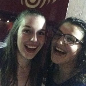 Meet your Posher, Mirella